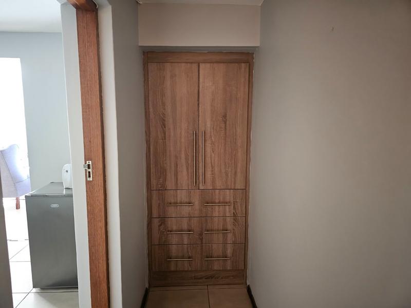8 Bedroom Property for Sale in Mossel Bay Central Western Cape